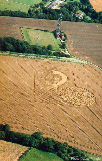 University Mathematician Decodes The Crop Circle With A Binary Code & Extraterrestrial Face