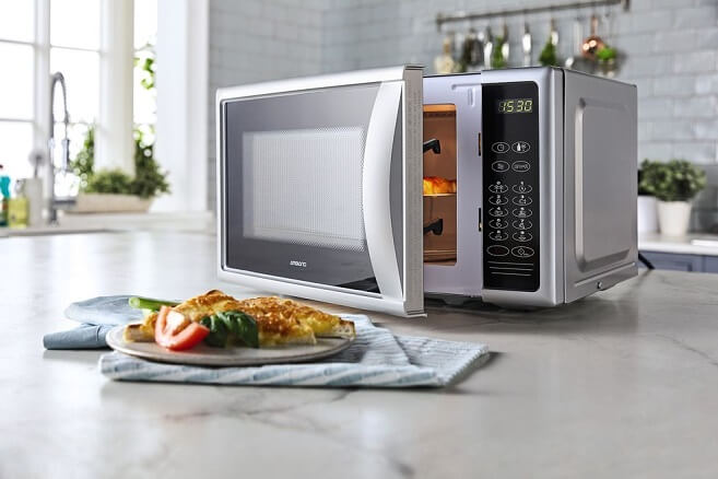 Are Microwaves Dangerous Ro Your Health?