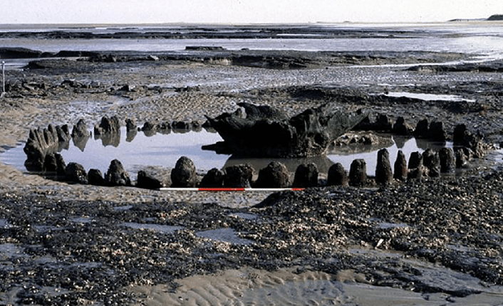 Seahenge: A Subaquatic Monument of The European Bronze Age