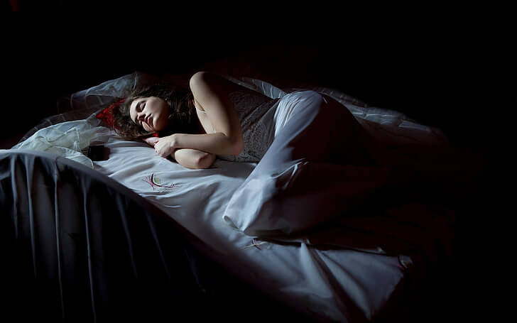 Even In The Depths of Sleep, Our Brains Are Alert To Stranger Danger, Says New Study