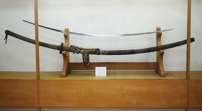 The Odachi Masayoshi forged by bladesmith Sanke Masayoshi, dated 1844. The blade length is 225.43 cm and the tang is 92.41 cm. © Artanisen / Wikimedia Commons