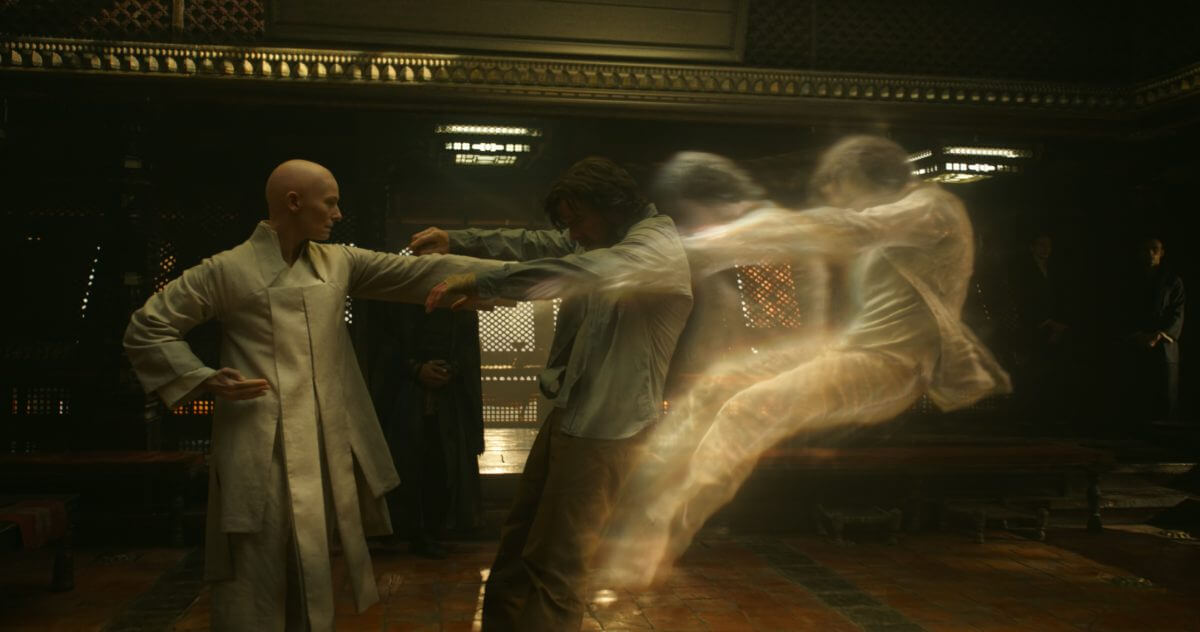 (L–R) The Ancient One (Tilda Swinton) and Doctor Stephen Strange (Benedict Cumberbatch) (Film Frame/Marvel)