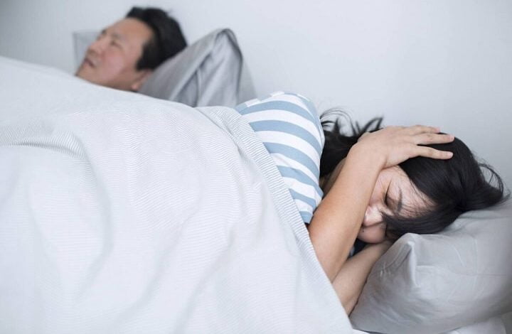 Snoring Is Not Healthy: Here’s 5 Natural Ways to Remedy It