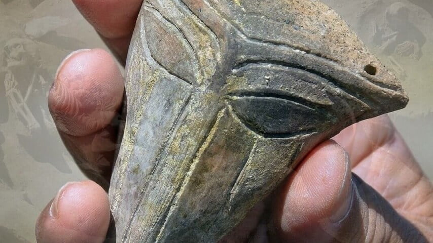 6,000-Year-Old Mouthless Alien Mask Found By Bulgarian Archaeologists
