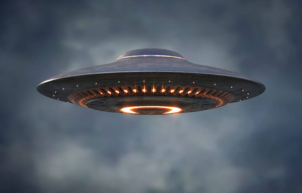 USAF Report: Submarine-Shaped UFO Spotted In Oklahoma In 1966, Alien Being Entered It