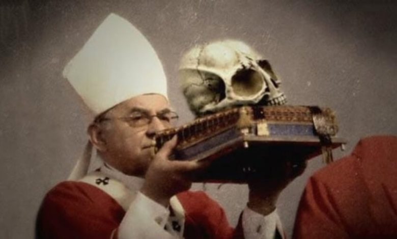 Top 10 Things Possibly Hidden In The Vatican Secret Archives