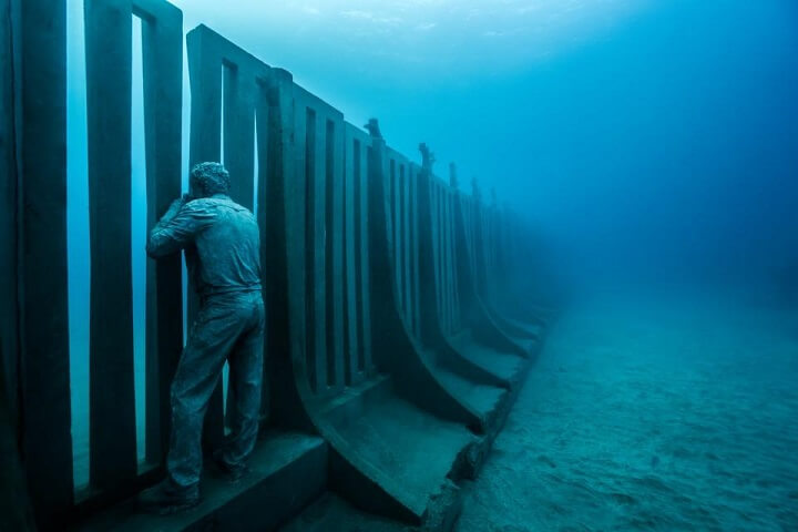 Jason deCaires Taylor: Crossing the Rubicon, Museo Atlantico, Lanzarote.