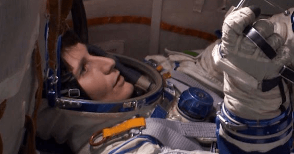 Astronaut Screams In Fear When Two UFOs Appeared During Live Stream Near The International Space Station (Video)