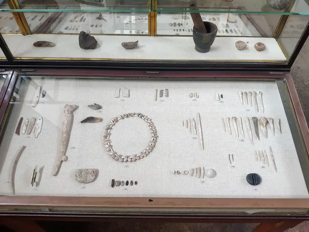 Showcase of Natufian artefacts (bone and shell ornaments, bone and stone tools) from Kebara and el-Wad Cave at the Rockefeller Archaeological Museum in Jerusalem Laurent Davin