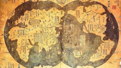 Illustrated on a piece of bamboo paper, the map is entitled “general chart of the integrated world”.