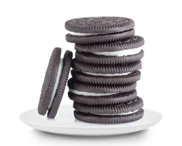 Norwitz ate 12 Oreo cookies daily for 16 days. (Shutterstock)