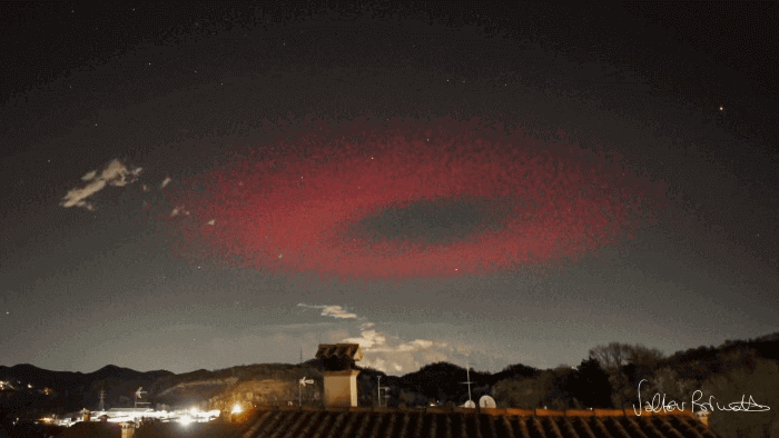 This Mysterious “Portal” Appeared In The Sky Over China On April 3, 2023 (Video)