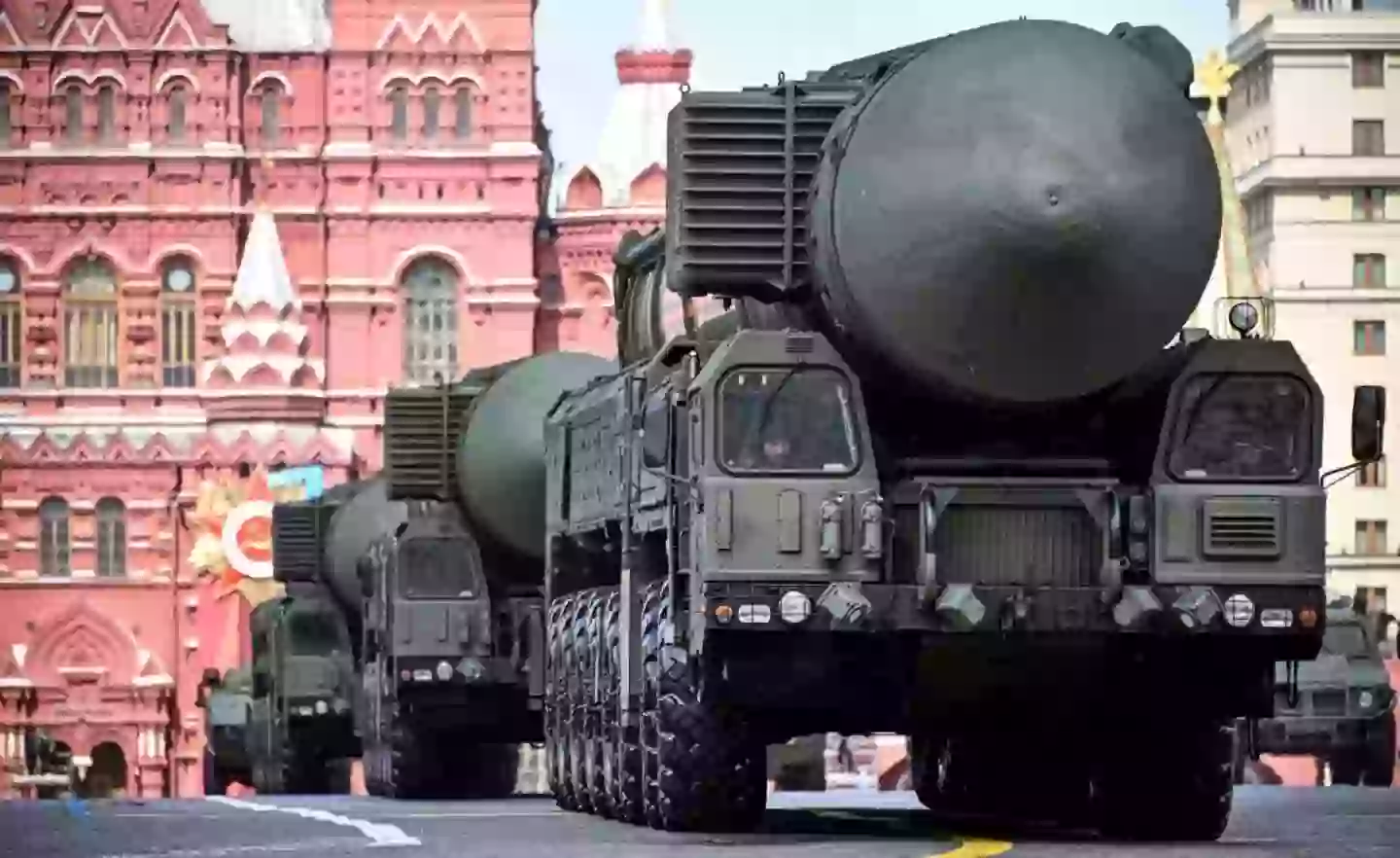 Russia's Yars ICBM on parade in Moscow in May last year, (ALEXANDER NEMENOV / AFP via Getty Images).