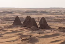 Massive Underground Structures Found Beneath Giza Pyramids Spark Ancient Energy Grid Conspiracy Theories