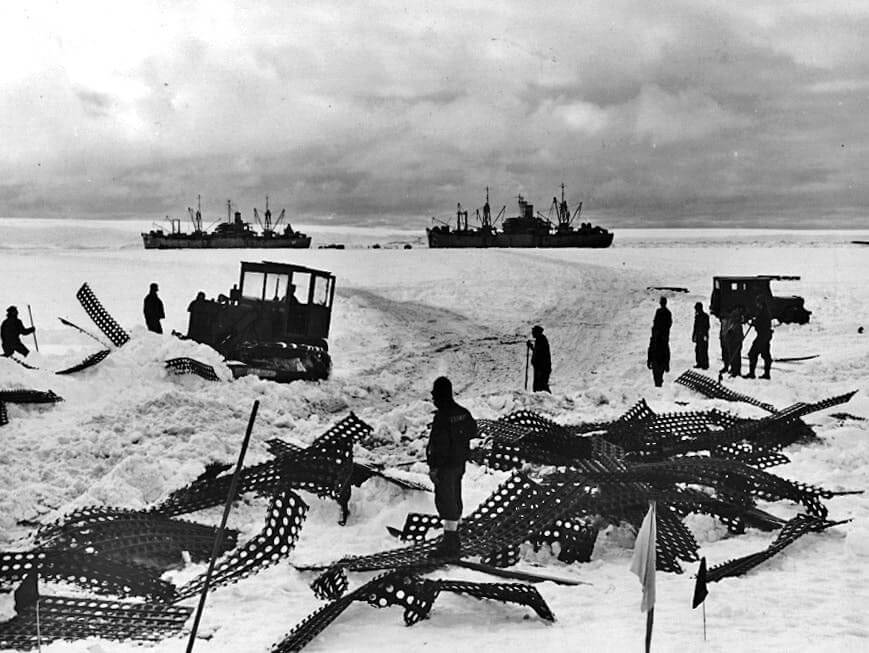 Last survivor Robert Johnson revealing chilling discoveries beneath Antarctica during Admiral Byrd’s expedition