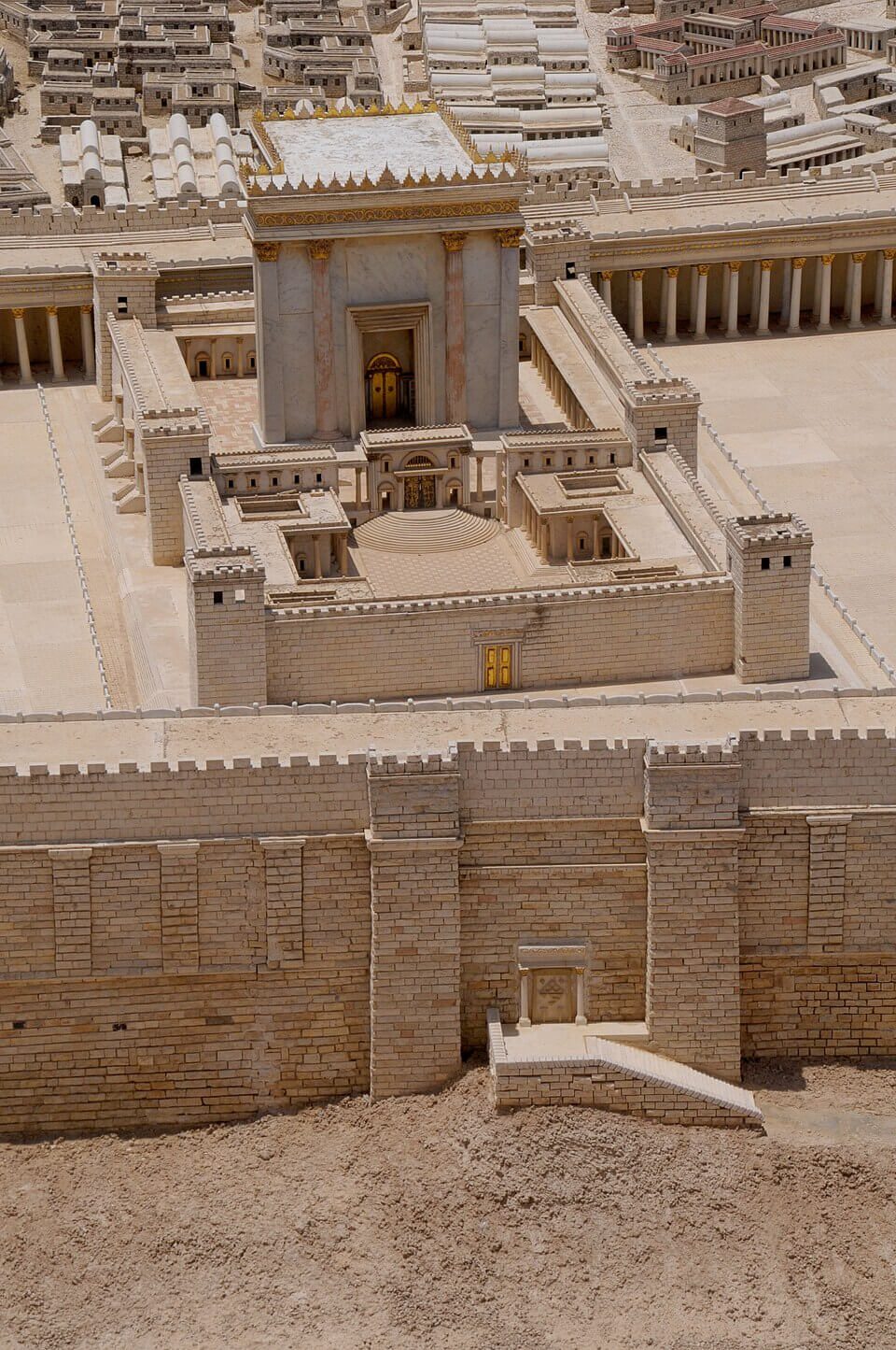 Model of the Second Temple during the 1st century AD. The Shushan Gate is at the bottom. Credit: Wikipedia