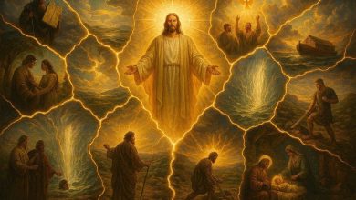 Jesus in the centre surrounded by biblical figures.
